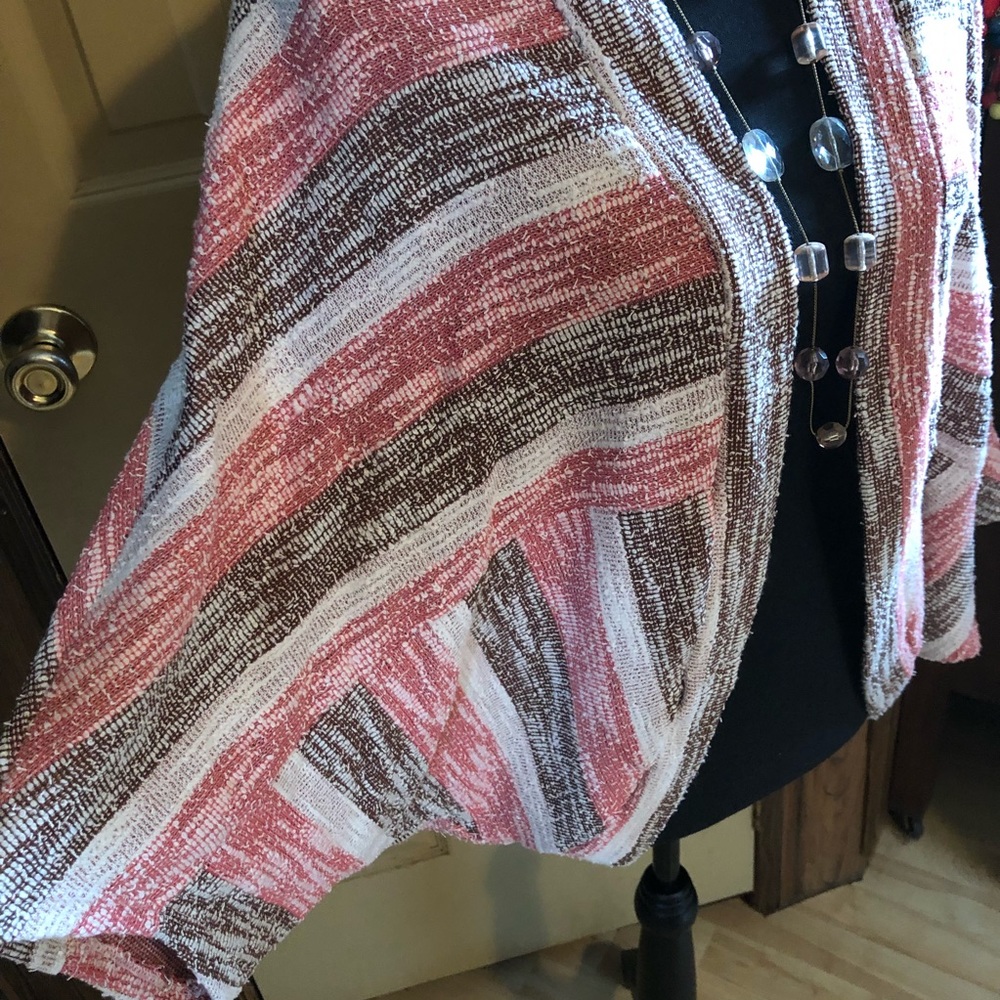 Entro Kimono - Picture 2 of 5